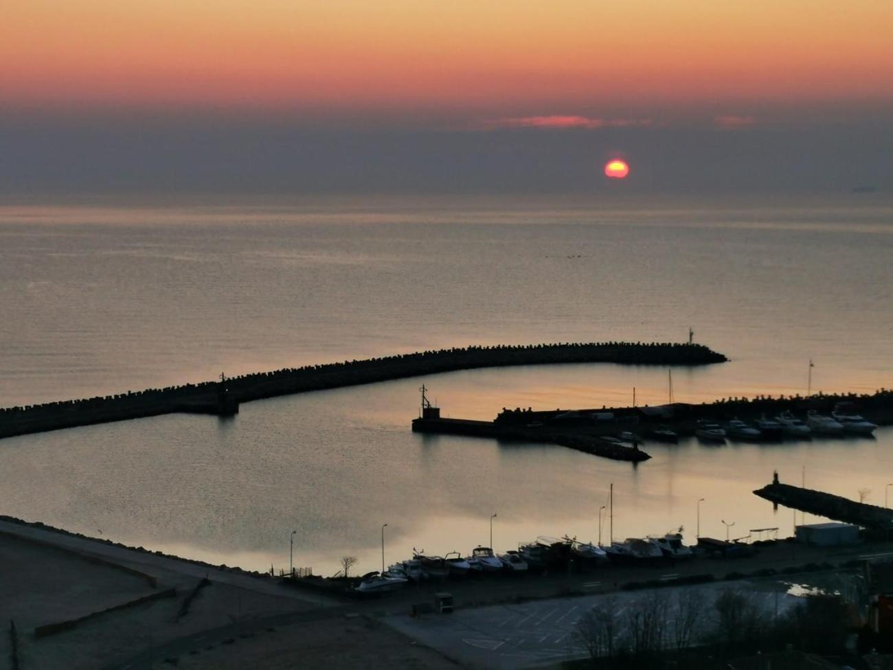 Seaview Residence Констанца Екстер'єр фото
